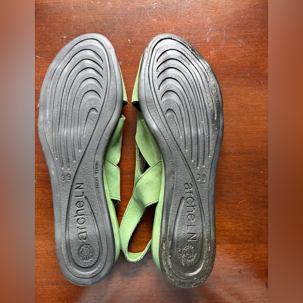 ARCHE Green Slingback Women Sandals Size 39 Made In France GUC - Picture 10 of 10